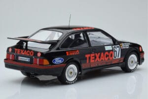 Ford Sierra RS500 Cosworth Texaco #67 K. Ludwig / K. Niedzwiedz / S. Soper 24 Hours of Nurburgring Winner 1987 IXO 1:18 18RMC - imagem 2 de 6