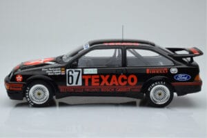 Ford Sierra RS500 Cosworth Texaco #67 K. Ludwig / K. Niedzwiedz / S. Soper 24 Hours of Nurburgring Winner 1987 IXO 1:18 18RMC - imagem 3 de 6