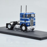 Freightliner COE Azul Branco IXO 1:43 - image 3 of 4