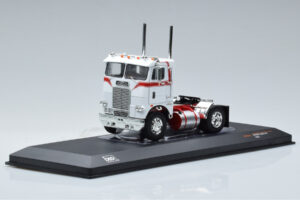 Freightliner COE Branco IXO 1:43 TR128