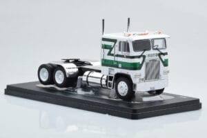Freightliner FLA Branco Verde IXO 1:43 TR149 Metal - imagem 3 de 4