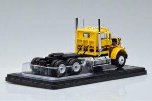 Freightliner FLC120 64T Amarelo IXO 1:43 TR116 Metal - imagem 2 de 6