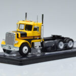 Freightliner FLC120 64T Amarelo IXO 1:43 TR116
