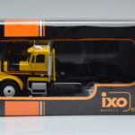 Freightliner FLC120 64T Amarelo IXO 1:43 TR116 - image 6 of 6