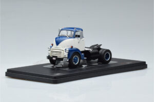 GMC 950 COE Azul Branco IXO 1:43