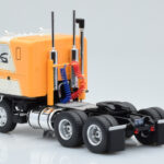 GMC Astro 95 Bege Branco IXO 1:43 - image 4 of 5