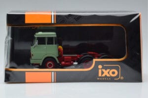 Henschel HS 19 TS Verde IXO 1:43 TR151 Metal - imagem 6 de 6