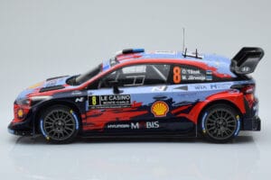 Hyundai i20 Coupe WRC #8 O. Tanak / M. Jarveoja Rally Monte Carlo 2020 IXO 1:18 18RMC067C Metal - imagem 3 de 6