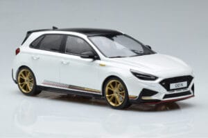 Hyundai i30 N PD Atlas Branco MCG 1:18 MCG18376 Metal - imagem 4 de 6