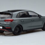 Hyundai i30 N PD Cinzento Sombra MCG 1:18 - image 2 of 6