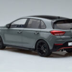 Hyundai i30 N PD Cinzento Sombra MCG 1:18 - image 5 of 6