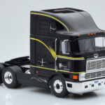 International Eagle Cabover Preto IXO 1:43 - image 3 of 5