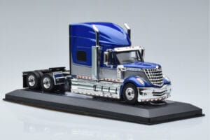 International Lonestar Azul IXO 1:43 TR118 Metal - imagem 4 de 6