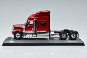 International Lonestar Vermelho IXO 1:43 TR103 Metal - imagem 3 de 6