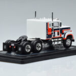 International Transtar 4300 Branco IXO 1:43 - image 2 of 6