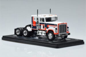 International Transtar 4300 Branco IXO 1:43 TR153 Metal - imagem 4 de 6
