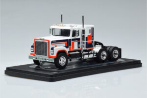 International Transtar 4300 Branco IXO 1:43