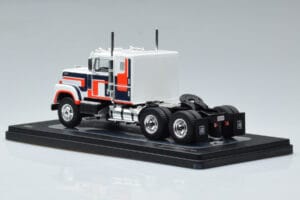 International Transtar 4300 Branco IXO 1:43 TR153 Metal - imagem 5 de 6