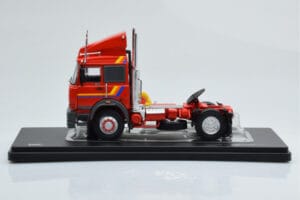 Iveco Turbo Star 190-42 Vermelho IXO 1:43 TR162 Metal - imagem 3 de 6