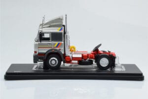 Iveco Turbo Star 190-42 Prata IXO 1:43 TR163 Metal - imagem 3 de 6