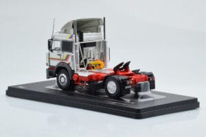 Iveco Turbo Star 190-42 Prata IXO 1:43 TR163 Metal - imagem 5 de 6