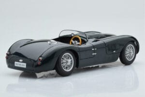 Jaguar C-Type Verde AUTOart 1:18 73500 Metal - imagem 4 de 8