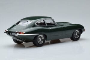 Jaguar E-Type Series 1 British Racing Verde KK-Scale 1:18 KKDC180431 Metal - imagem 2 de 6