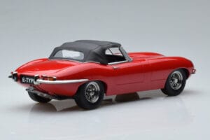 Jaguar E-Type Series 1 Roadster Vermelho KK-Scale 1:18 KKDC180484 Metal - imagem 2 de 6