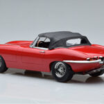 Jaguar E-Type Series 1 Roadster Vermelho KK-Scale 1:18 - image 5 of 6