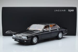 Jaguar XJ6 XJ40 Ebony Preto Almost Real 1:18 810543 Metal - imagem 11 de 11