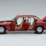 Jaguar XJ6 XJ40 Flamenco Vermelho Almost Real 1:18 - image 4 of 11
