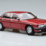Jaguar XJ6 XJ40 Flamenco Vermelho Almost Real 1:18 - image 6 of 11