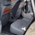 Jaguar XJ6 XJ40 Glacier Branco Almost Real 1:18 - image 9 of 11