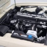 Jaguar XJ6 XJ40 Glacier Branco Almost Real 1:18 - image 10 of 11