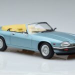 Jaguar XJS V12 Cabriolet Azul Claro Metálico Norev 1:18 182635 Metal - image 4 of 6