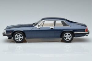 Jaguar XJS V12 Azul Metálico Edição Limitada Norev 1:18 182622 Metal - imagem 3 de 6