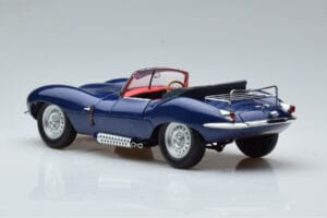 Jaguar XKSS Azul AUTOart 1:18 73510 Metal - imagem 7 de 9