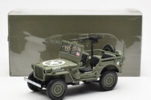 Jeep Willys MB US Army D-Day 1944 Norev 1:18 189016 Metal - imagem 10 de 10