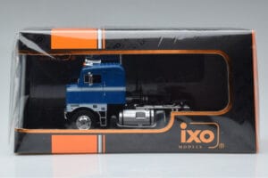 Kenworth Bullnose Azul IXO 1:43 TR154 Metal - imagem 6 de 6