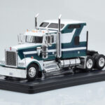 Kenworth W900 Verde Branco IXO 1:43