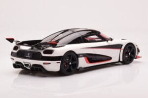 Koenigsegg Agera RS Arctic Branco GT Spirit 1:18 GT877 Resina - imagem 2 de 6