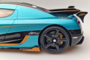 Koenigsegg Agera RSR Azul GT Spirit 1:18 GT390 Resina - imagem 6 de 9