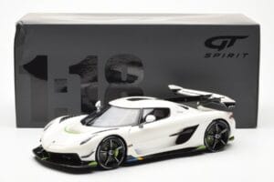 Koenigsegg Jesko Attack Branco GT Spirit 1:18 GT389 Resina - imagem 6 de 6