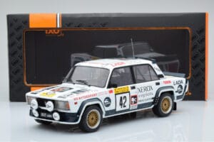 Lada 2105 VFTS #42 S. Brundza Rally 1000 Lakes 1984 IXO 1:18 18RMC146 Metal - imagem 6 de 6