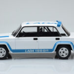 Lada 2105 VFTS Branco IXO 1:18 - image 3 of 6