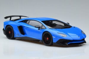 Lamborghini Aventador LP750-4 SV Azul AUTOart 1:18 74559 Compósito - imagem 5 de 8