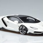 Lamborghini Centenario Branco Pérola GT Spirit 1:18 GTS18503W Resina - image 4 of 6