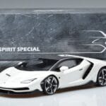 Lamborghini Centenario Branco Pérola GT Spirit 1:18 GTS18503W Resina - image 6 of 6