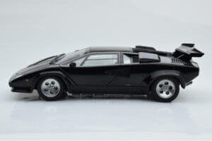 Lamborghini Countach LP5000S Preto AUTOart 1:18 74533 Metal - imagem 5 de 10