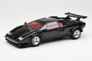 Lamborghini Countach LP 5000 Quattrovalvole Preto Kyosho 1:18 08320BK